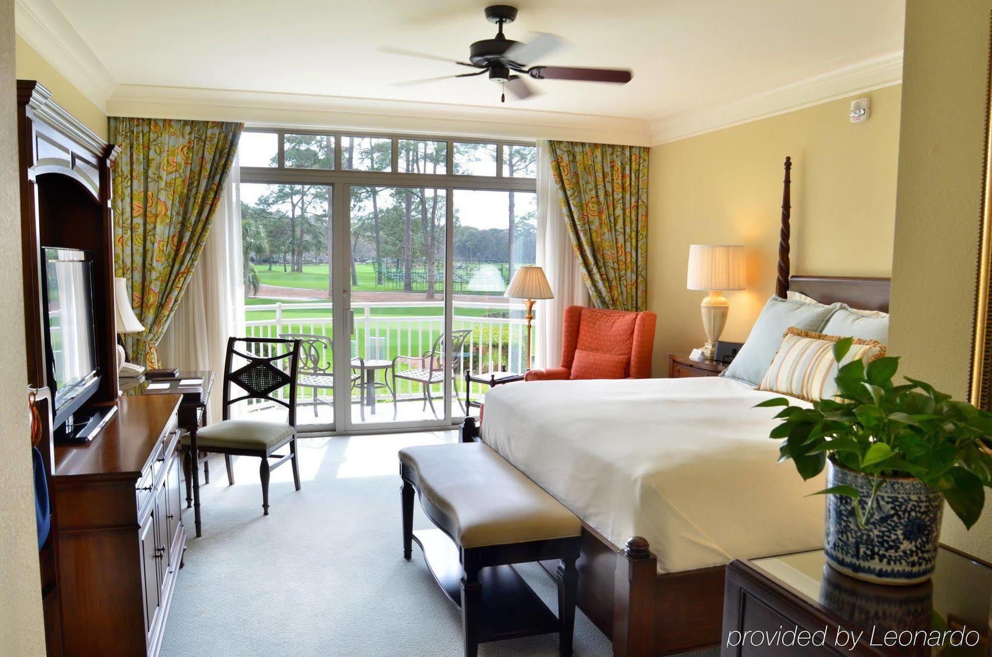 Inn And Club At Harbour Town ヒルトンヘッドアイランド 部屋 写真
